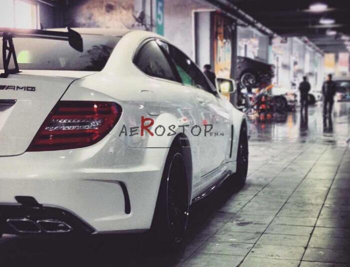 11+ W204 Cϵ C63 AMG  BLACK SERIESȹ