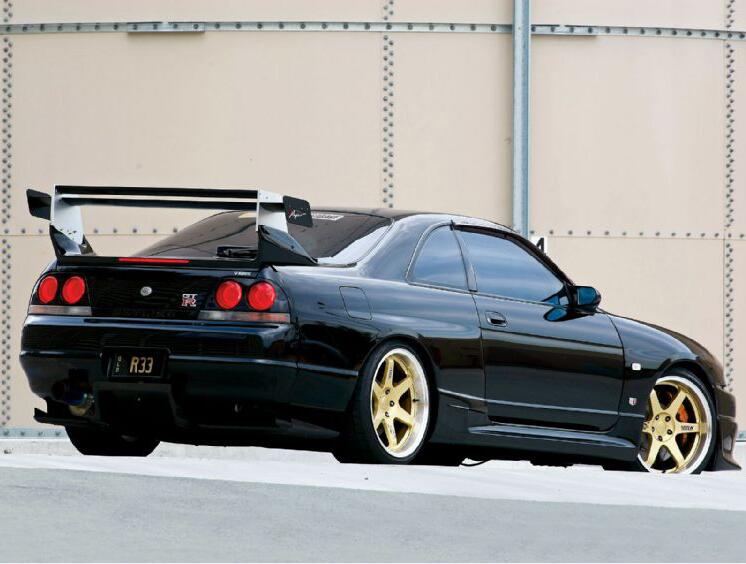 R33