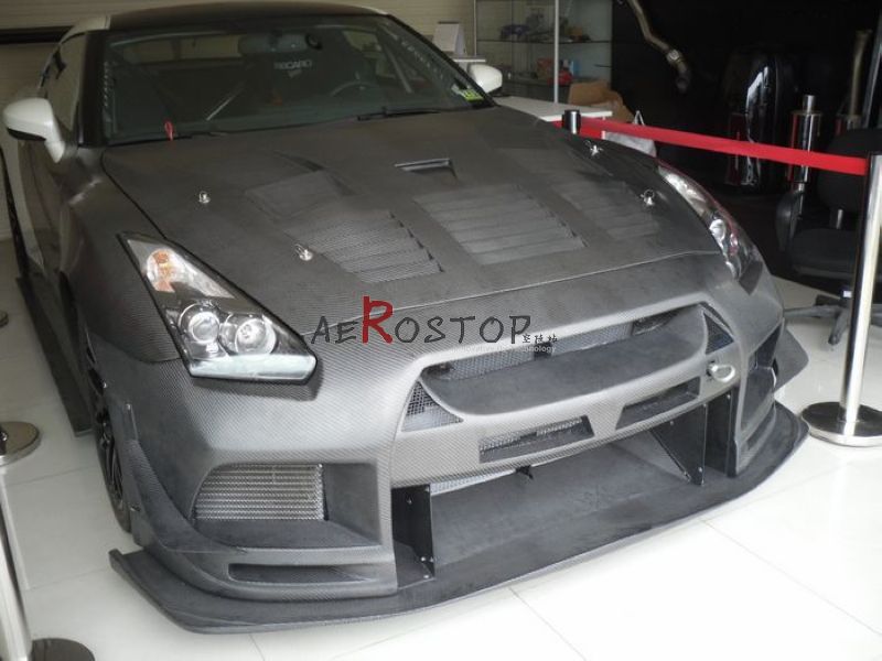 R35 GTR TOP RACING ǰ